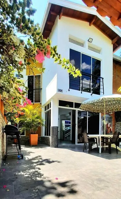 Willa Sol, Piscina Y Jacuzzi Privados. Medellín